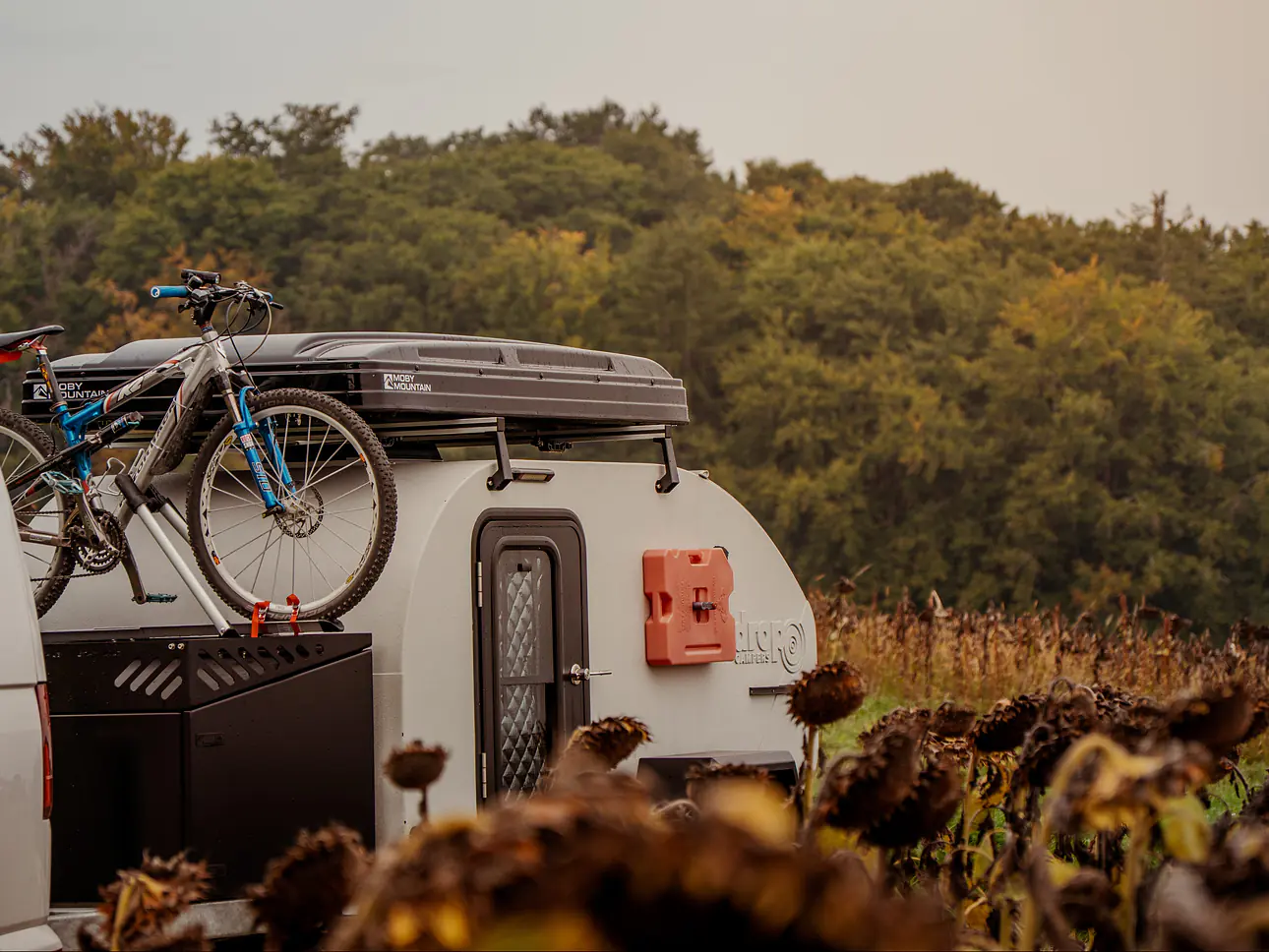 Mini-Caravan Drop Campers