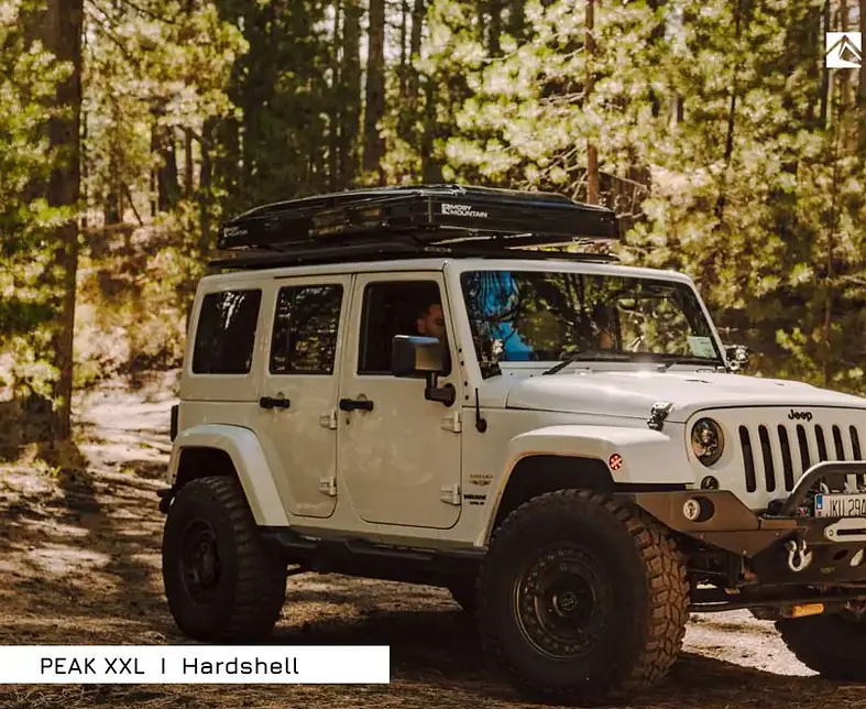 Hardshell-tagtelt-4-personers-Moby-Mountain-Peak-XXL-jeep-offroad.webp