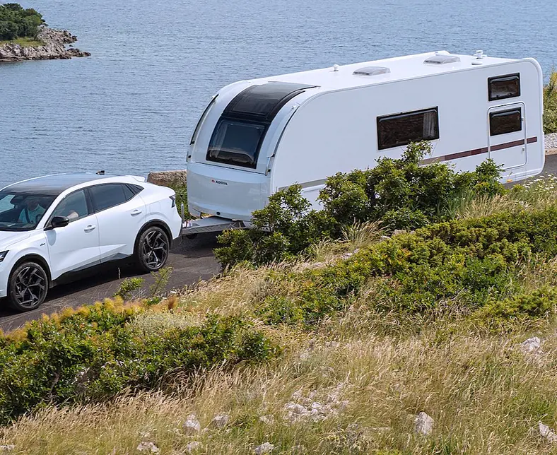 adria-adora-wohnwagen-camping-mit-kindern-familie-neuheit-2026___media_library_original_1800_790.jpg