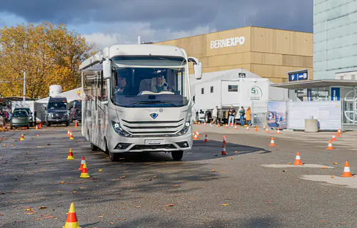 Sammle Erfahrungen und erhalte Tipps im Fahrparcours