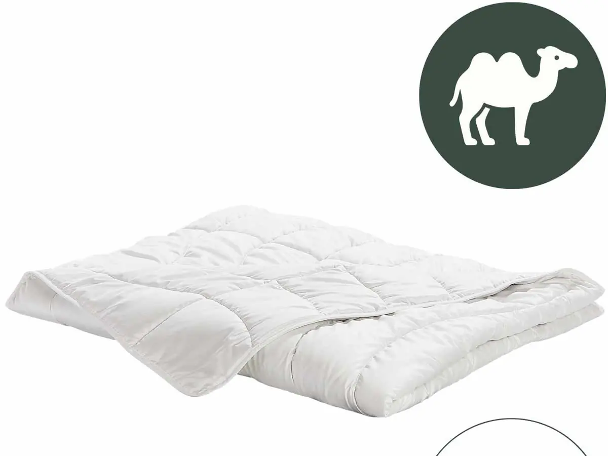 Hüsler Nest Bettdecke Kamelhaar/Satin 